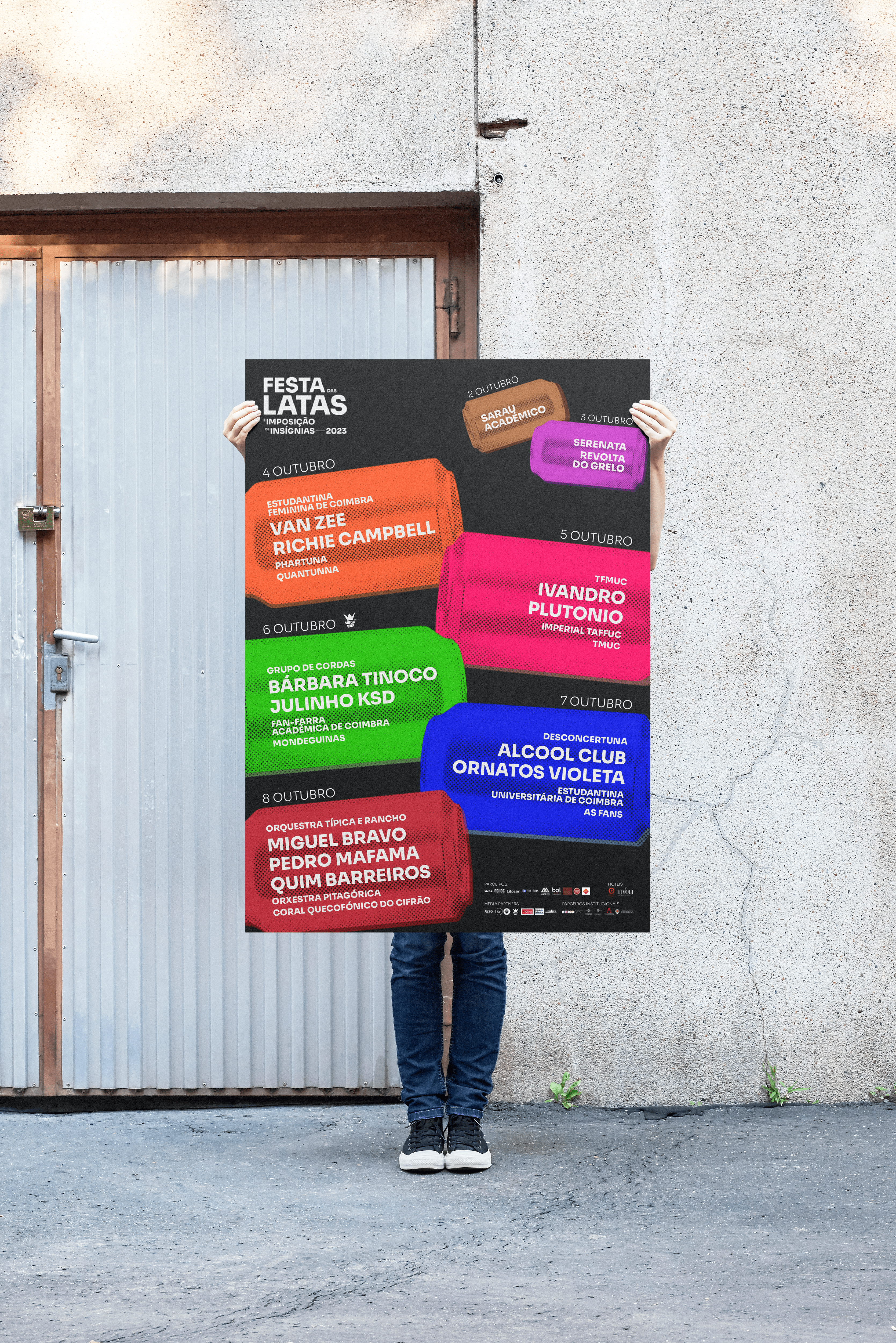 Festa das Latas e Imposição de Insígnias